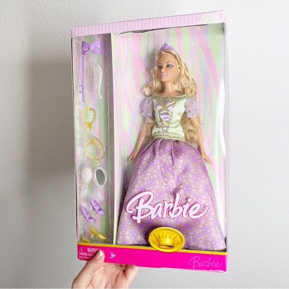 2006 Masquerade Blonde Barbie Doll in Purple/Green Dress-New in Box - Picture 1 of 4